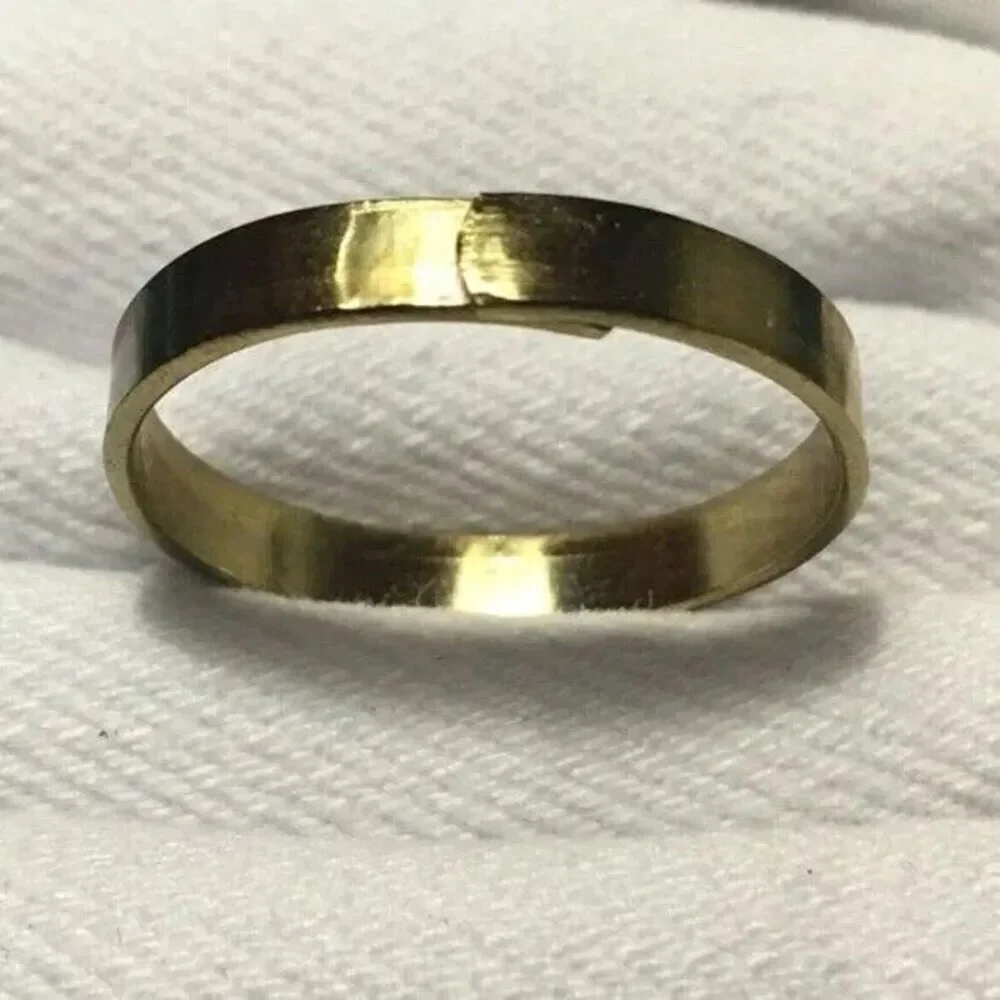 Vintage Diamond Chip Ring Adjustable Band Size 7.5 Gold Plated Costume Jewelry